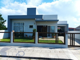 Casa com 2 Quartos à Venda, 108 m² em Bela Torres - Passo De Torres