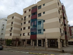 Apartamento com 3 Quartos à Venda, 82 m² em Centro - Florianópolis