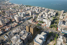 Apartamento com 2 Quartos à Venda, 69 m² em Jatiúca - Maceió