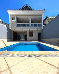 Casa com 3 Quartos à Venda, 300 m² em Recreio Dos Bandeirantes - Rio De Janeiro