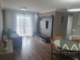 Apartamento com 3 Quartos à Venda, 105 m² em Jardim Tupanci - Barueri