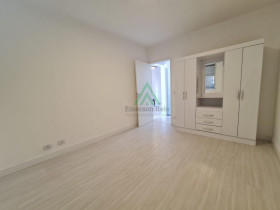 Apartamento com 2 Quartos à Venda, 75 m² em água Branca - São Paulo