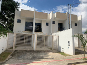 Casa com 3 Quartos à Venda, 60 m² em Betim