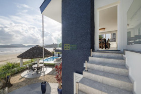 Casa com 3 Quartos para Alugar ou Temporada, 180 m² em Balneário Perequê - Porto Belo