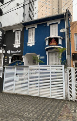 Casa com 3 Quartos à Venda, 250 m² em Gonzaga - Santos