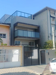 Casa com 3 Quartos à Venda, 190 m² em Campo Grande - Santos