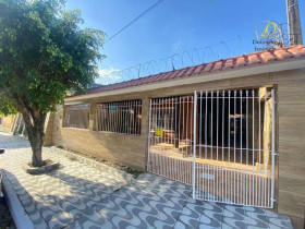 Casa com 3 Quartos à Venda, 134 m² em Caiçara - Praia Grande