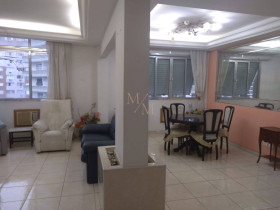 Apartamento com 2 Quartos à Venda, 111 m² em Gonzaga - Santos