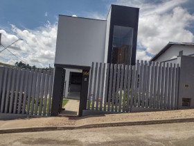 Casa com 4 Quartos à Venda, 160 m² em Vila Nova - Santa Rita De Caldas