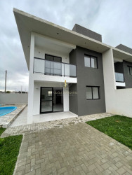 Casa com 3 Quartos à Venda, 77 m² em Brejatuba - Guaratuba