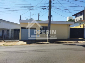 Casa com 2 Quartos à Venda, 123 m² em Cidade Jardim - São Carlos