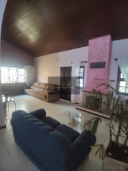 Casa com 3 Quartos à Venda, 196 m² em Vila Santista - Atibaia