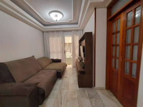 Apartamento com 2 Quartos à Venda, 63 m² em Encruzilhada - Santos