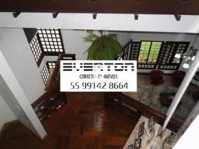 Casa com 4 Quartos à Venda, 330 m² em São José - Santa Maria