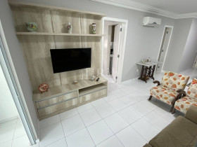 Apartamento com 3 Quartos à Venda, 110 m² em Centro - Balneário Camboriú