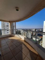 Apartamento com 3 Quartos para Alugar, 197 m² em Parque Campolim - Sorocaba