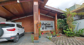 Casa com 3 Quartos à Venda, 202 m² em Alvinópolis - Atibaia