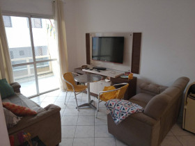 Apartamento com 2 Quartos à Venda, 70 m² em Enseada - Guarujá