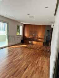 Apartamento com 3 Quartos para Alugar, 157 m² em Itaim Bibi - São Paulo