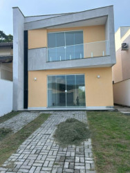 Casa com 3 Quartos à Venda, 112 m² em Itaipu - Niterói