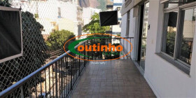 Apartamento com 2 Quartos à Venda, 74 m² em Grajaú - Rio De Janeiro