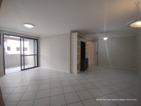 Apartamento com 3 Quartos à Venda, 151 m² em Centro - Florianópolis