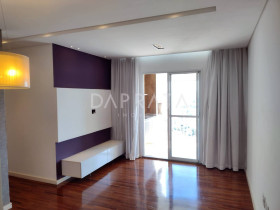 Apartamento com 3 Quartos para Alugar, 85 m² em Jardim Tupanci - Barueri