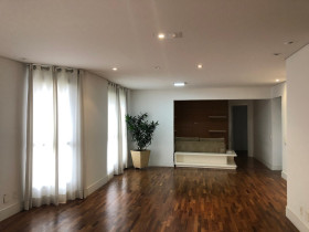 Apartamento com 4 Quartos à Venda, 157 m² em Vila Mariana - São Paulo