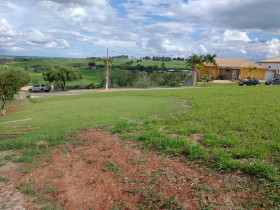 Terreno à Venda, 1.340 m² em Condomínio Vivendas Do Sol - Rio Das Pedras