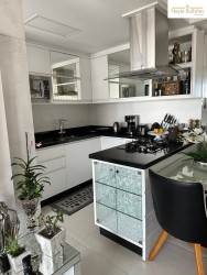 Apartamento com 2 Quartos à Venda, 63 m² em Barreiros - São José