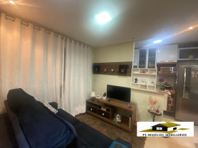 Apartamento com 2 Quartos à Venda, 54 m² em Cambuci - São Paulo