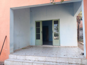 Casa com 3 Quartos para Alugar, 80 m² em Jardim Rossin - Campinas