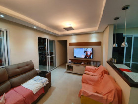 Apartamento com 3 Quartos à Venda, 95 m² em Catumbi - São Paulo