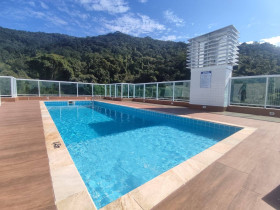 Apartamento com 2 Quartos à Venda,  em Toninhas - Ubatuba