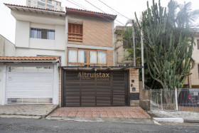 Casa com 3 Quartos à Venda, 312 m² em Vila Campesina - Osasco