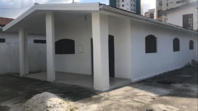 Casa com 4 Quartos para Alugar, 150 m² em Manaíra - João Pessoa