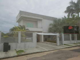Casa de Condomínio com 3 Quartos à Venda, 390 m² em Ponta Negra - Manaus