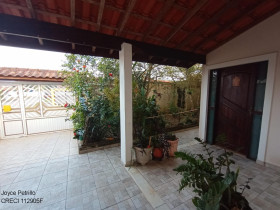 Casa com 2 Quartos à Venda, 130 m² em Vila Romar - Peruíbe