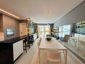 Apartamento com 3 Quartos à Venda, 127 m² em Centro - Balneário Piçarras