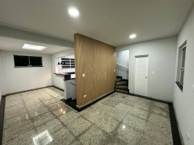 Casa com 3 Quartos à Venda, 142 m² em Aparecida - Santos