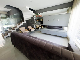 Casa com 3 Quartos à Venda, 106 m² em Edson Queiroz - Fortaleza