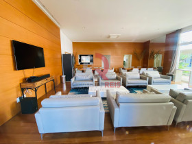 Apartamento com 4 Quartos à Venda, 203 m² em Vila Gomes Cardim - São Paulo