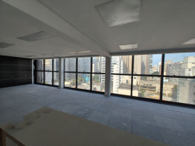 Sala Comercial para Alugar, 135 m² em Jardins - São Paulo