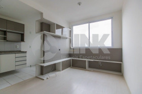 Apartamento com 3 Quartos à Venda, 61 m² em Cavalhada - Porto Alegre