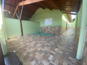 Casa com 2 Quartos à Venda, 70 m² em Pedreira - Mongaguá