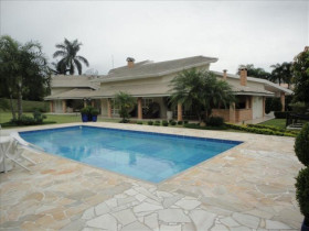 Casa com 5 Quartos à Venda, 680 m² em Vila Martins - Itu