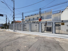 Sobrado com 2 Quartos à Venda, 180 m² em Jardim Das Vertentes - São Paulo