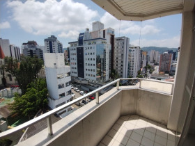Apartamento com 2 Quartos à Venda, 105 m² em Centro - Florianópolis