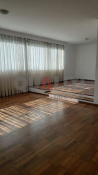 Apartamento com 4 Quartos para Alugar, 196 m² em Brooklin Paulista - São Paulo