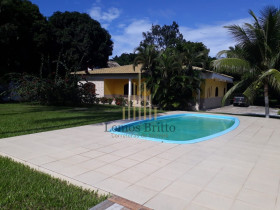 Casa com 6 Quartos à Venda, 258 m² em Vila De Abrantes (abrantes) - Camaçari